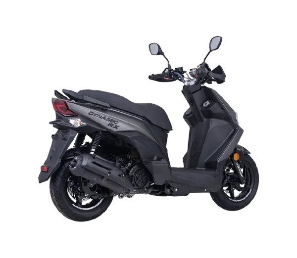 AKT Dynamic RX 150 - Revista bimotos